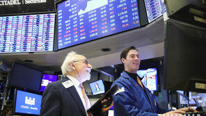 뉴욕 증시, 경제회복 기대로 상승…나스닥 사상 최고 경신