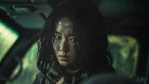 이정현, ‘반도’로 첫 액션 도전…“들개처럼 싸운다”