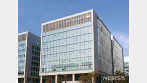 LG, 정기공채서 상시채용 전환…“신입 70% 인턴십 선발”