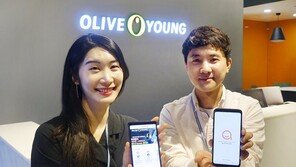 “직원용 소셜미디어 채널 구축”… CJ올리브영, 모바일 플랫폼 ‘올리브라운지’ 운영