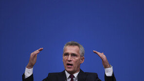 나토 사무총장 “韓 등과의 협력 강화로 글로벌규칙 지켜내야”