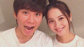 와타베 켄, 16세 연하 아내 두고 외도…여러 여성과 불륜 인정