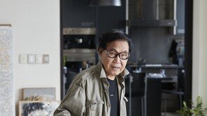 “代作이다” vs “‘단독 저작물”…조영남 재판으로 본 ‘현대미술 인식차’