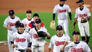 ‘8년만의 2연속 3연전 스윕’ 롯데, 개막 직후보다 더 단단해졌다