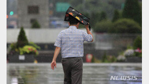 [날씨]‘요란한 비’ 내리는 토요일…강수량 200㎜ 넘는 곳도
