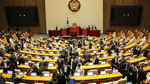 범여권 초선 53명 “약속대로 15일 全 상임위 선출해야”