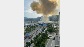 中 유조차 폭발로 18명 숨지고 최소 189명 부상…건물 다수 파손