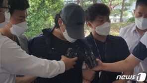 ‘창녕 아동학대’ 계부, 영장심사 출석…“딸 아직 많이 사랑해”