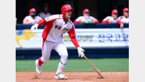 [포토] 박성윤 ‘동점 적시타~’