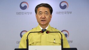 이태원 클럽 종업원 감염 ‘0명’…박능후 “마스크 착용 덕분”