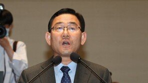 주호영, 원내대표 사퇴 의사…“민주당 협상 상대 없어진 것”