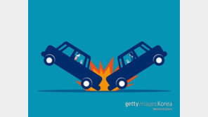 이혼소송 아내車에 시속 100㎞로 ‘돌진’…50대 살인혐의