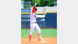 [포토] 홍서연 ‘동점 2루타’