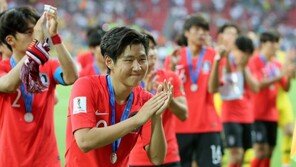 1년 지나도 이강인부터 조명한 FIFA “놀랄만큼 침착했고 창의적이었다”