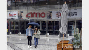 미국 기업, 고객과 종업원에 ‘코로나 걸려도 소송 안한다’ 각서 요구