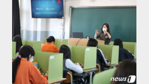 “마스크 수업, 고통 호소”…제주 교사 사망에 학교 현장 ‘침통’