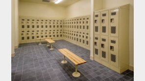 경기도 산하기관 공무원, 女탈의실 불법촬영 들통…경찰 수사