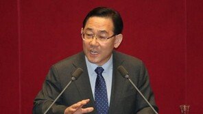 충청도 절로 들어간 주호영, 설득에도 요지부동…“오지도 말라고”