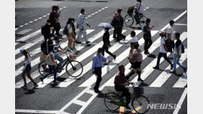 日 코로나 신규확진 사흘 만에 다시 70명대