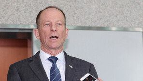 스틸웰 美국무차관보 “北에 관해 中과 협력 원해”