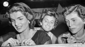 비운의 케네디가, 마지막 남은 막내 여동생 스미스 별세