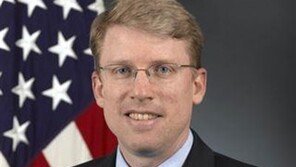 日 이지스 어쇼어 백지화에…美, 취소 아닌 “계획 중지”