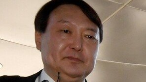 ‘윤석열 흔들기’ 본격 시작?…與 지도부서 공개 사퇴 요구는 처음