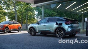 시트로엥, ‘뉴 e-C4’ 사전 공개… 전기 해치백 출격 준비