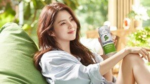 호가든, 신제품 ‘그린 그레이프’ 모델로 대세 배우 한소희 발탁