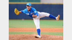 [포토] 김진욱 ‘우승을 향한 힘찬 투구~’