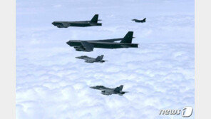 北 확성기 설치한 날 ‘美 B-52 폭격기’ 또 동북아 전개