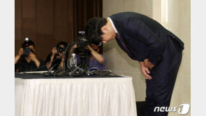 ‘사죄 기자회견’ 강정호 “4년째 금주 중…첫해 연봉 전액 기부하겠다”
