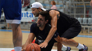 ‘코로나 코웃음’ 조코비치, 올 것이 왔다