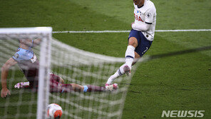 ‘손흥민 도움으로 복귀 첫 공격P’ 토트넘, 5경기만에 승리