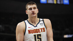 조코비치 만난 NBA 선수 요키치, 코로나19 확진