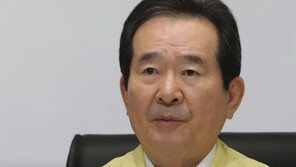 정부 “격리해제 기준 완화해 고위험 환자 치료 집중할 것”