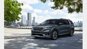 아빠들의 로망…기아차, 4세대 카니발 외장 공개