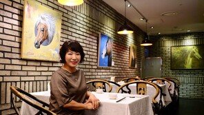 [갤러리 품은 레스토랑 ‘콴쒸이’ ①] “레스토랑이야, 갤러리야”…요리와 미술이 만나다