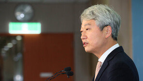 김근식 “文정부, 김정은 ‘가스라이팅’에 언제까지 당할건가”