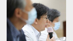 25일부터 확진자 ‘격리해제’ 기준 완화…“병상 순환 3배 빨라진다”