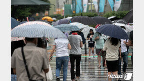 첫 본격 장마, 26일 물러나지만…일요일 다시 찾아온다