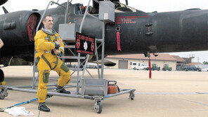 ‘北감시의 눈’ 타고 2000시간 비행 대기록