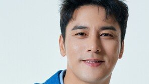  동문건설, ‘광양 동문굿모닝힐 맘시티’ 광고 모델로  ‘미스터 트롯’ 장민호 선정