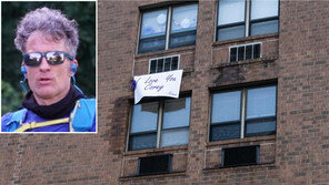 코로나 할머니 위해 350km 달려온 손자