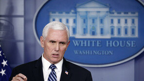 美 하루 확진자 ‘4만명’ 최다 기록…백악관, 두 달만에 TF브리핑