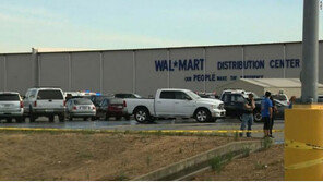 캘리포니아 월마트 물류센터 총격…2명 사망·4명 부상