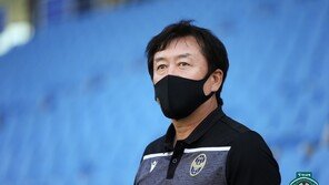 프로축구 인천 임완섭 감독, 성적 부진에 자진 사퇴