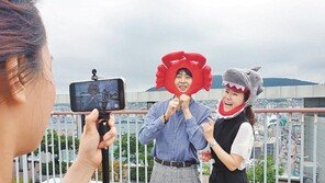 ‘1일 1라이브’로 소비자 공략