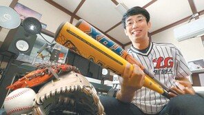 개그-음악 버무린 KBO 중계… 미국이 뒤로 넘어갔다