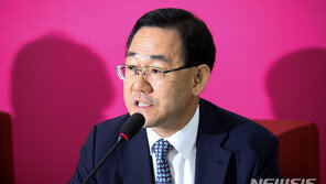 주호영 “국회의장실 탁자 엎어버리고 싶은 심정이었다”